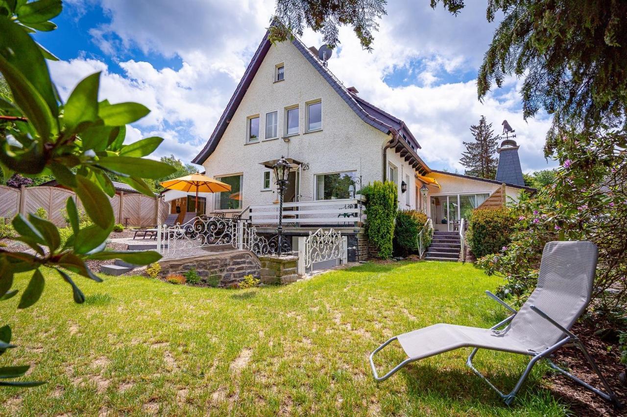 Finnentrop Landhaus Roemerヴィラ エクステリア 写真
